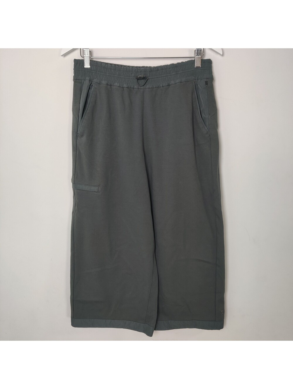 Athleta Washed Grey Green Fleece Lined High Rise Cropped Wide Leg Sweatpants Med